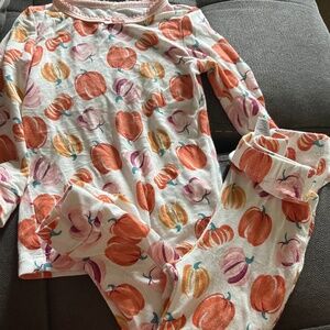 B 16   Rabbit Moon Bamboo Pajamas-- Pink pumpkins
